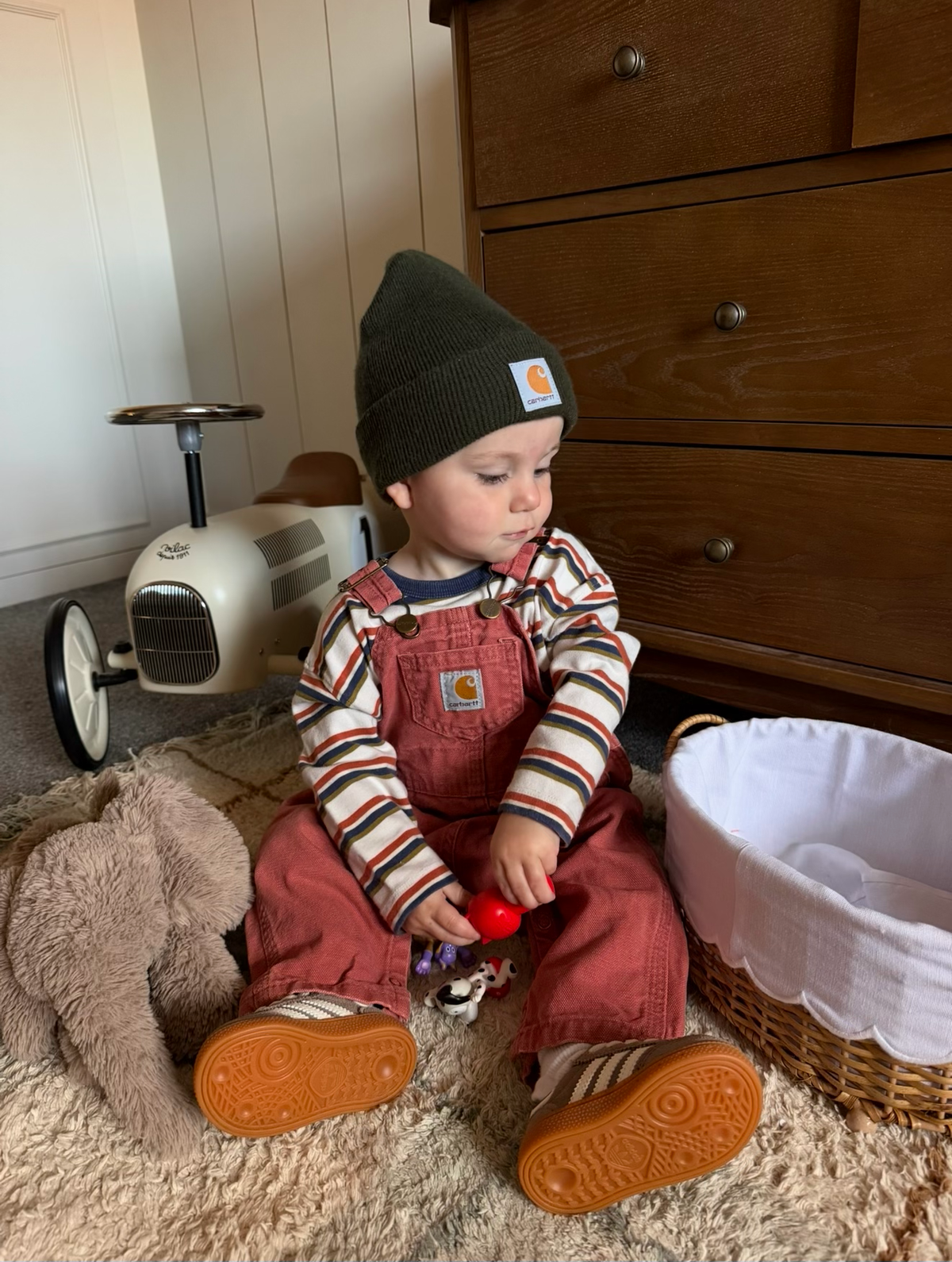Carhartt Knit Beanie Forest Green (NEW WITH TAGS) - Baby